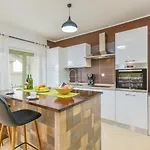 Martin - Countryside Retreat With Pool & Pavilion Vila Kringa