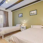 Martin - Countryside Retreat With Pool & Pavilion *