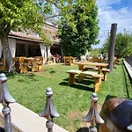 Martin - Countryside Retreat With Pool & Pavilion Vila *