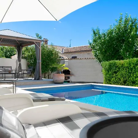 Vila Martin - Countryside Retreat With Pool & Pavilion Kringa